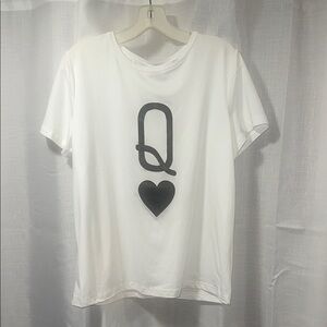 5/$25 SHEIN White Tee with Black Queen of Hearts Design